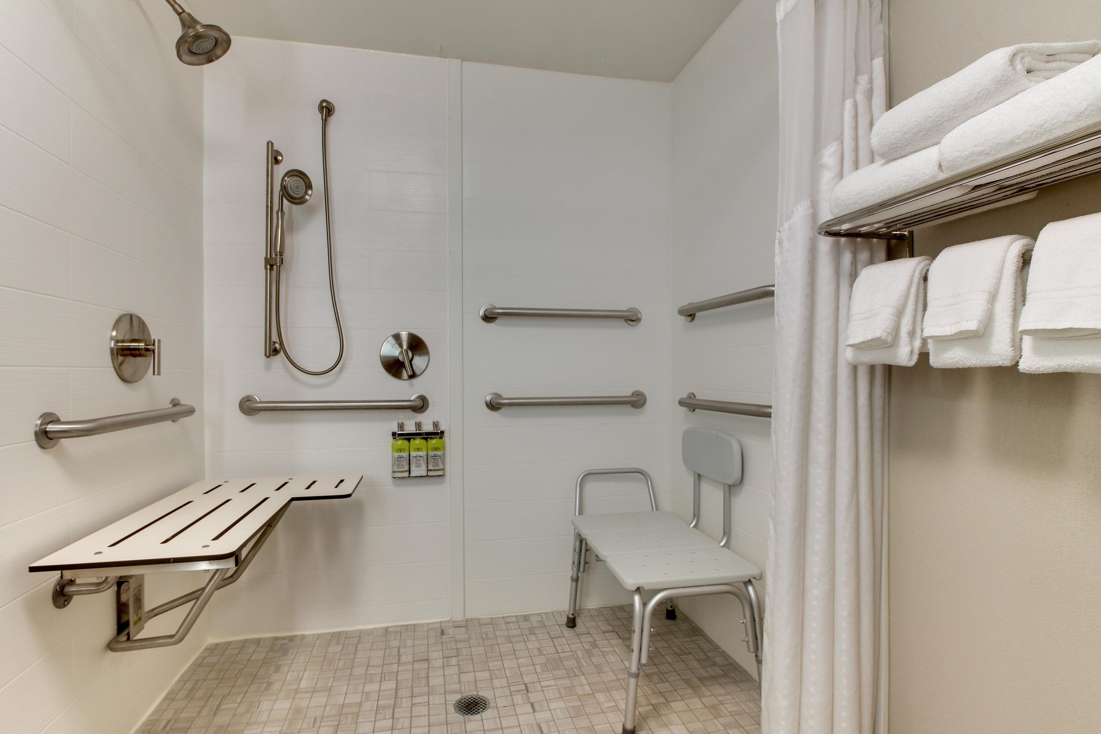 Holiday Inn Express & Suites Atlanta Perimeter Mall Hotel By Ihg Sandy Springs Luaran gambar