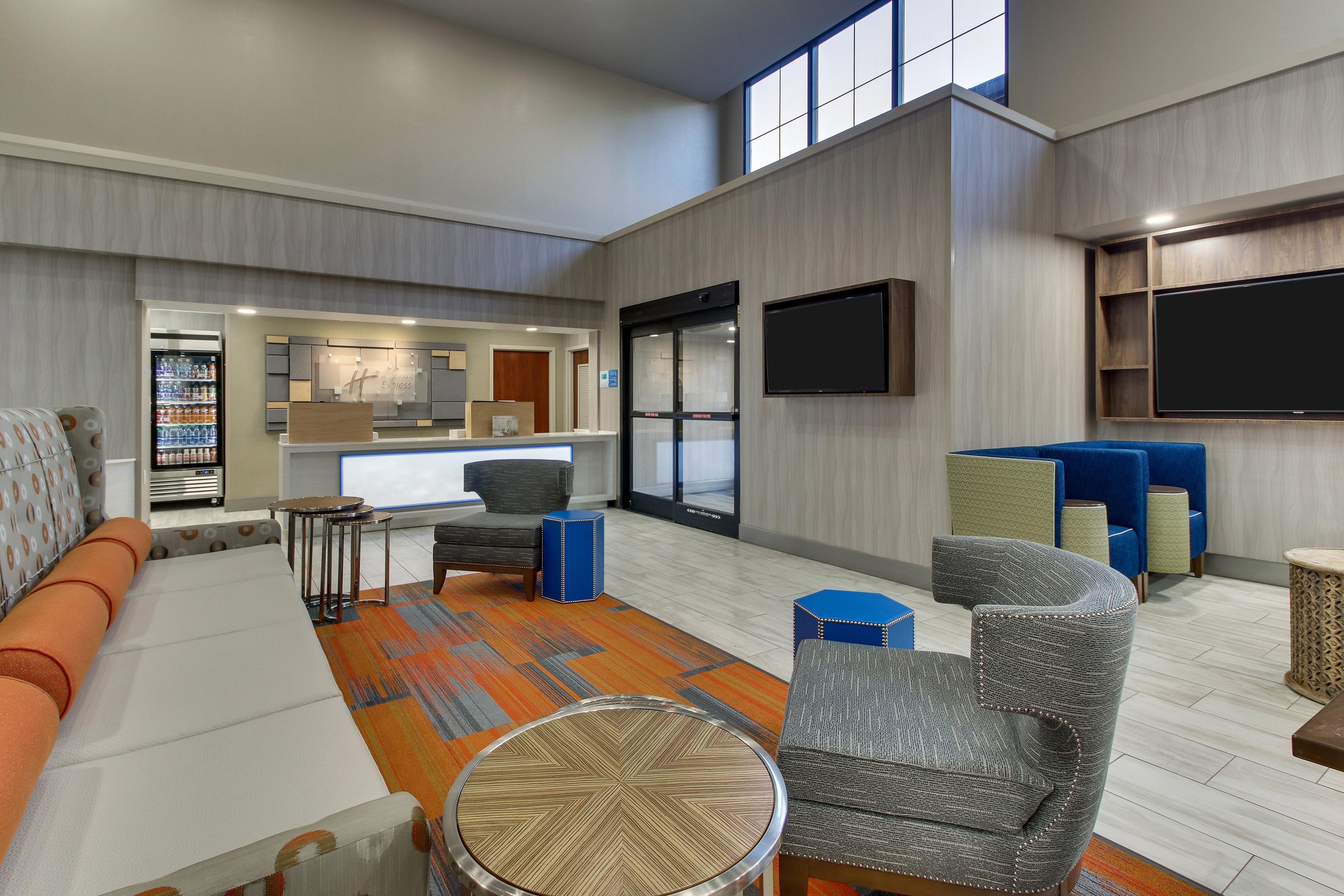 Holiday Inn Express & Suites Atlanta Perimeter Mall Hotel By Ihg Sandy Springs Luaran gambar