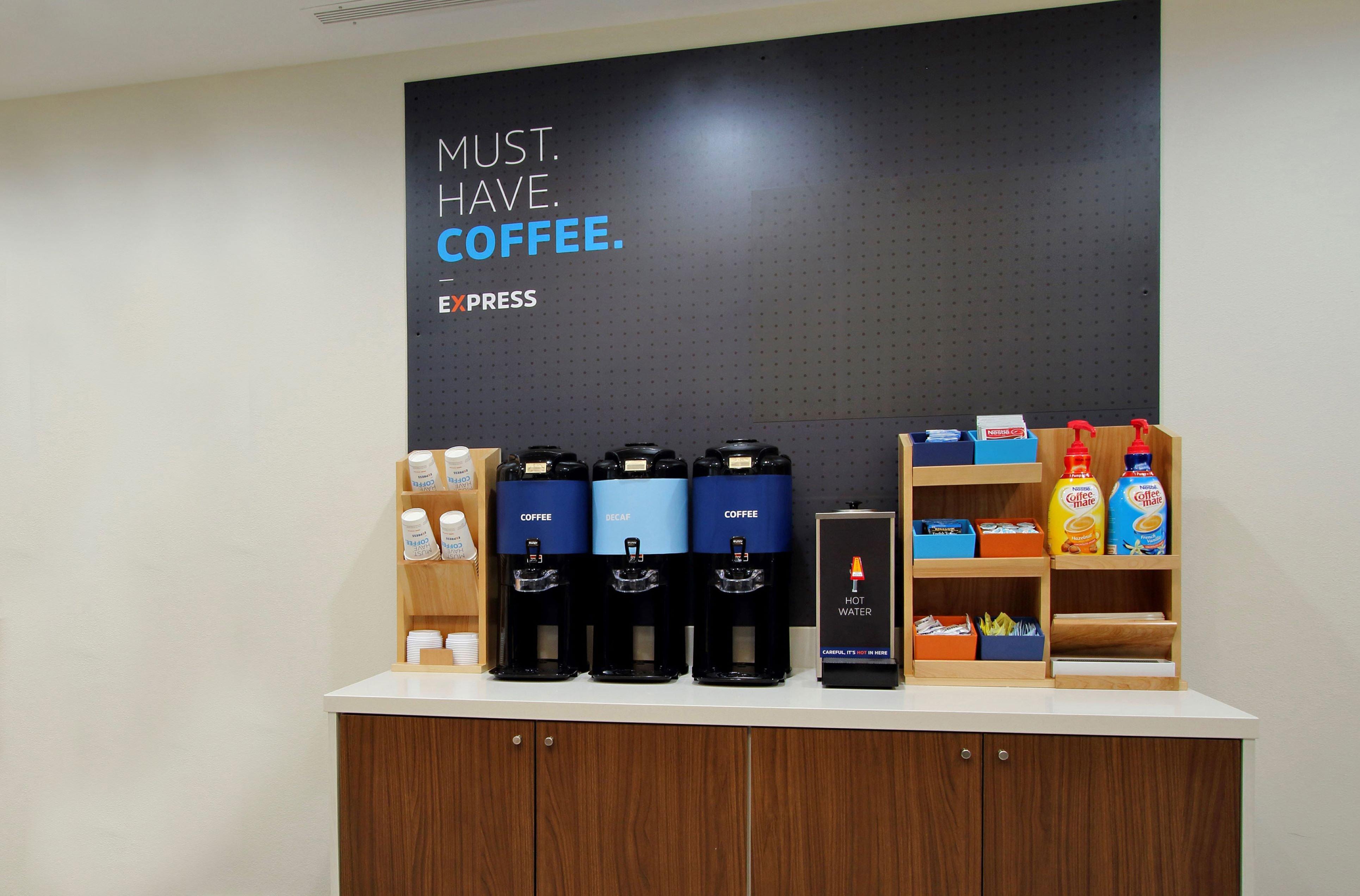 Holiday Inn Express & Suites Atlanta Perimeter Mall Hotel By Ihg Sandy Springs Luaran gambar