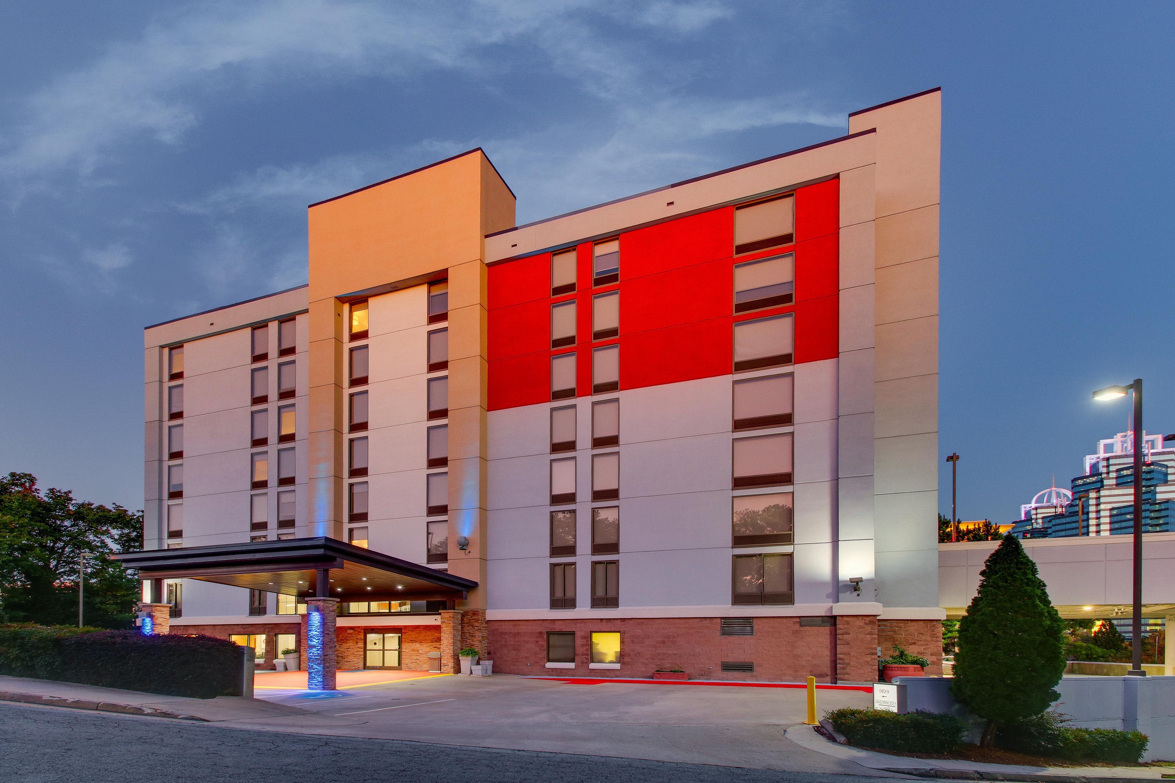 Holiday Inn Express & Suites Atlanta Perimeter Mall Hotel By Ihg Sandy Springs Luaran gambar