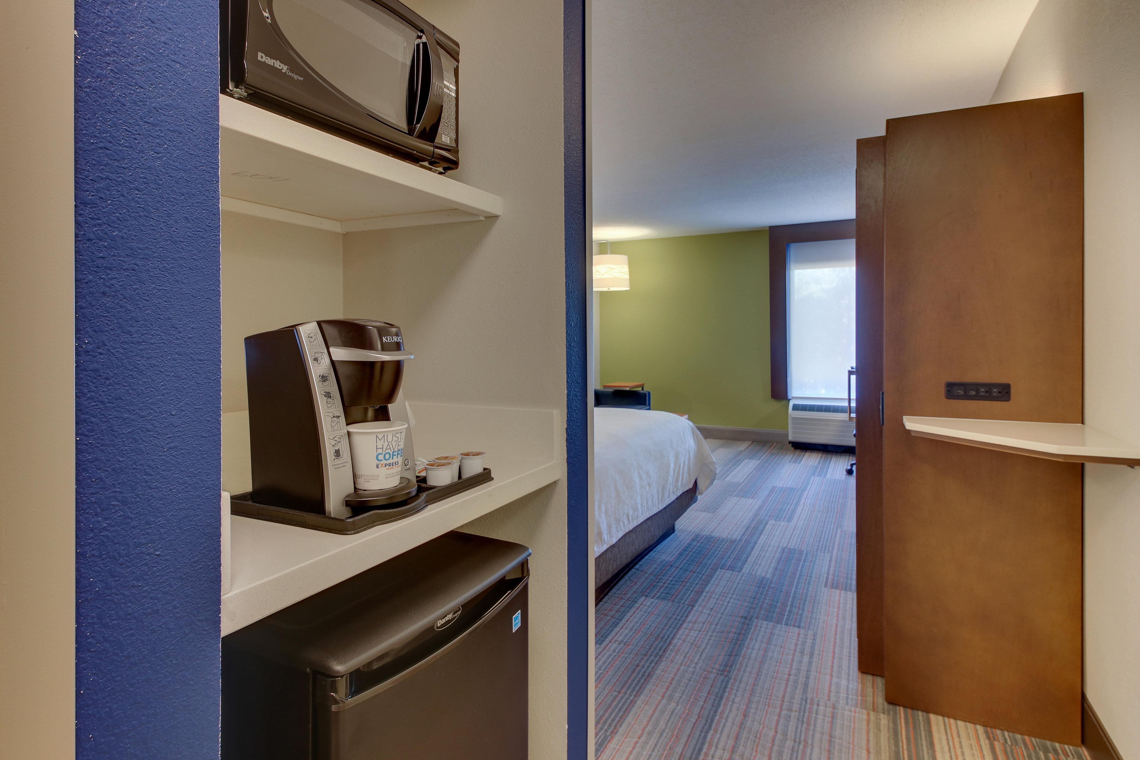 Holiday Inn Express & Suites Atlanta Perimeter Mall Hotel By Ihg Sandy Springs Luaran gambar