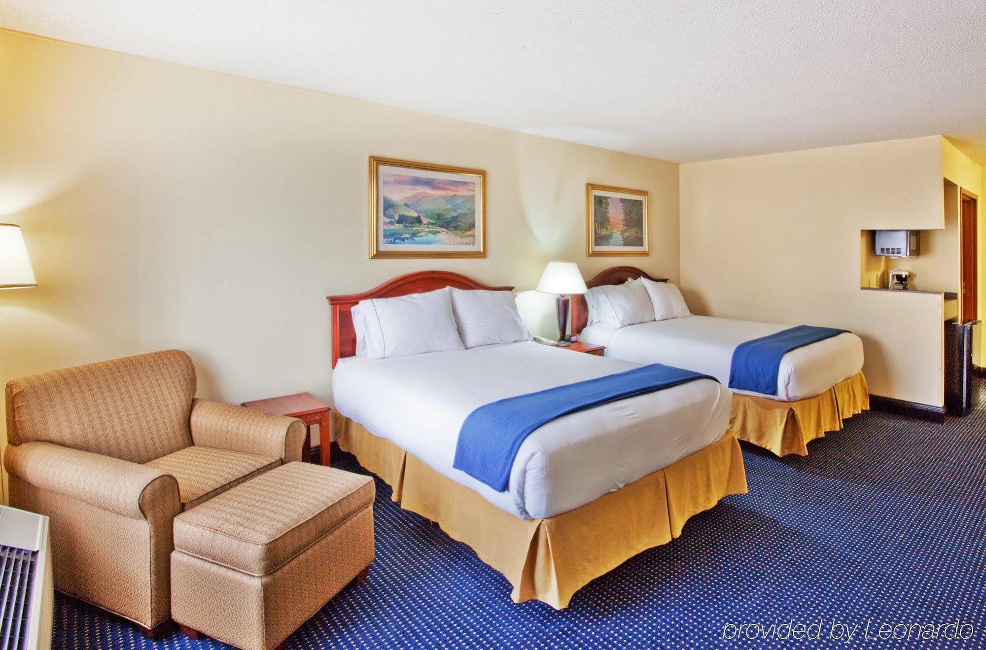 Holiday Inn Express & Suites Atlanta Perimeter Mall Hotel By Ihg Sandy Springs Bilik gambar