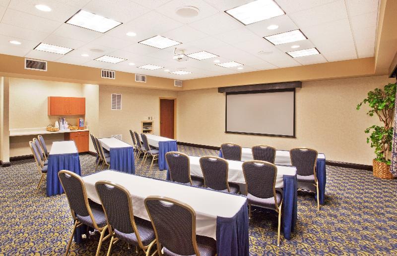 Holiday Inn Express & Suites Atlanta Perimeter Mall Hotel By Ihg Sandy Springs Luaran gambar